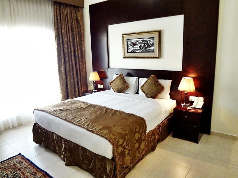 Arabian Dreams Hotel Apartments Дубай Экстерьер фото